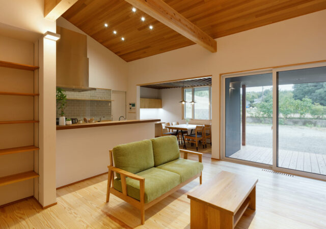 LDKに集まりたくなる平屋