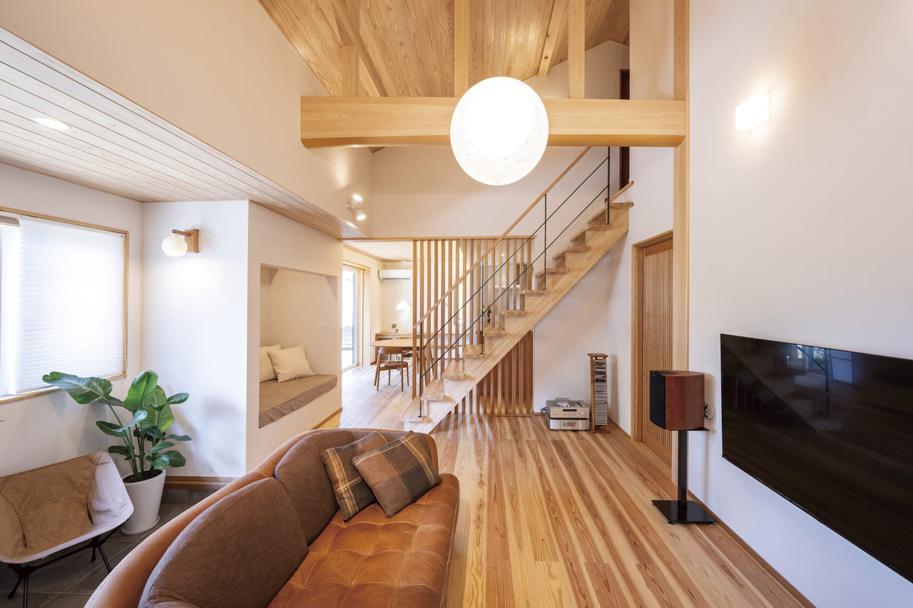 通り土間のある平屋風住宅